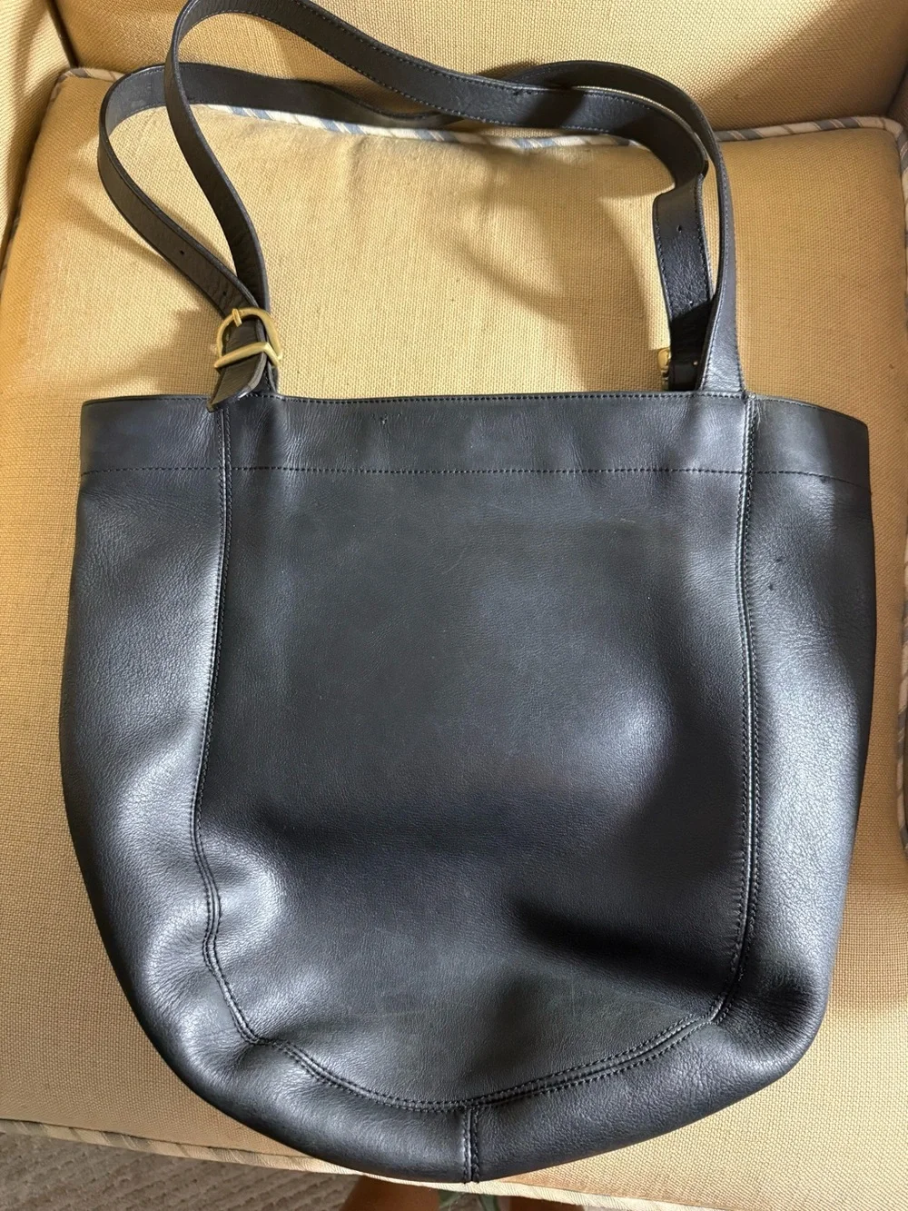 Vintage Coach Black Leather Bucket Tote Shoulder Bag Brass